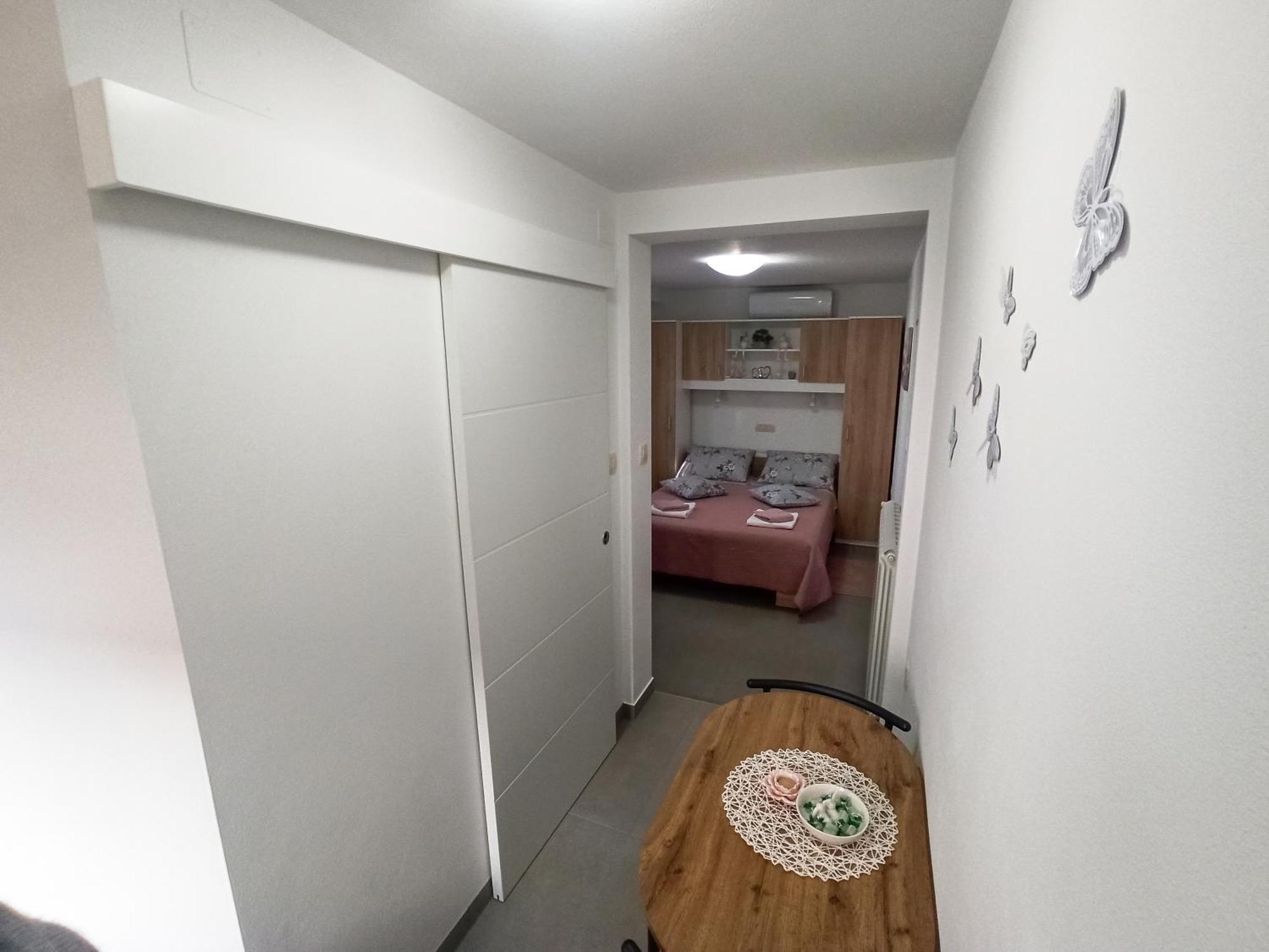 Apartamento Soba Ulika Motovun Exterior foto